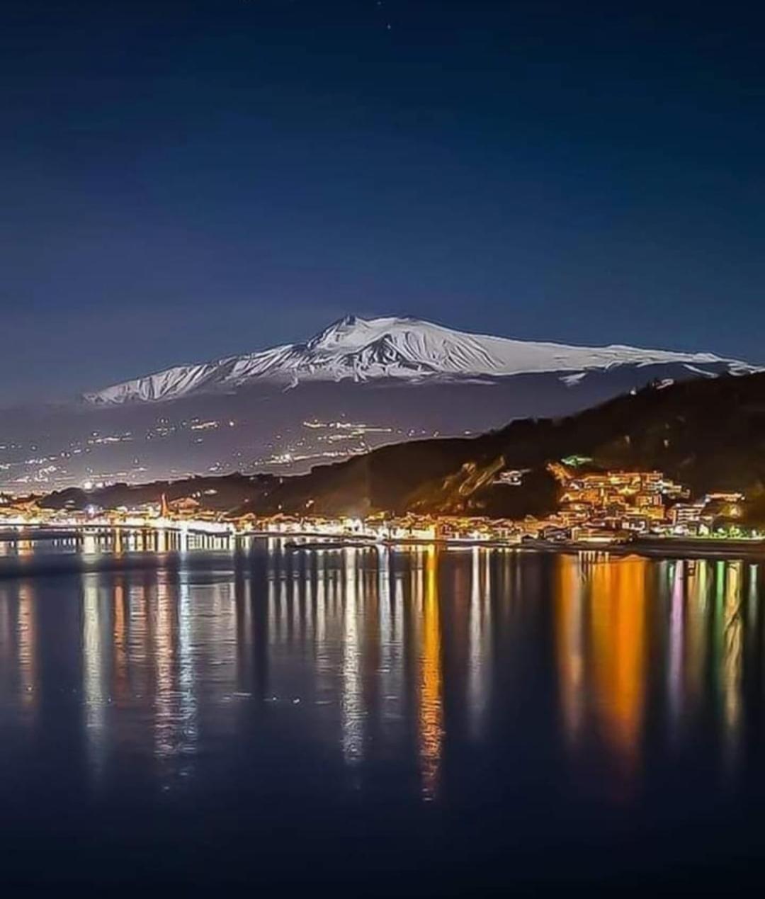 Arcadia Golden Bay Lägenhet Giardini Naxos Exteriör bild